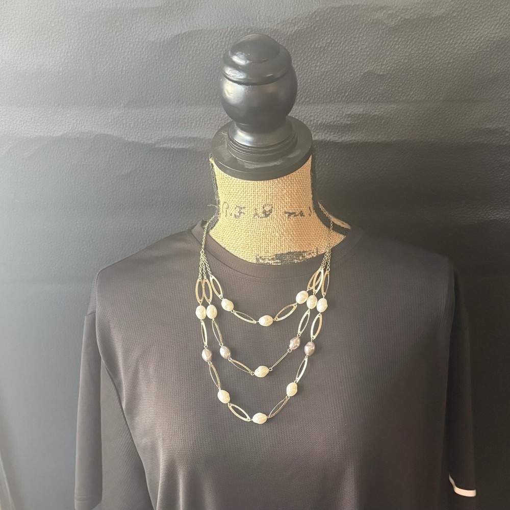 Costume Necklace Metal And Beads